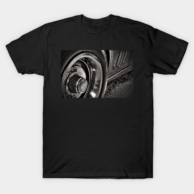 Stingray T-Shirt by Lightnomad